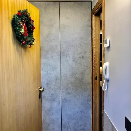 Central Apart Chalet アパート